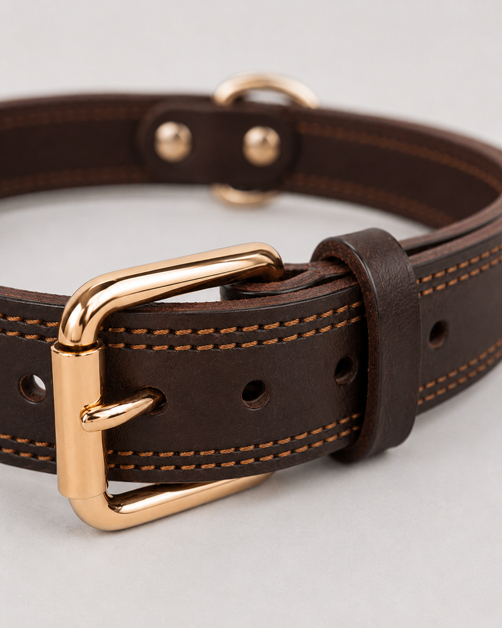 Signature Leather Collar